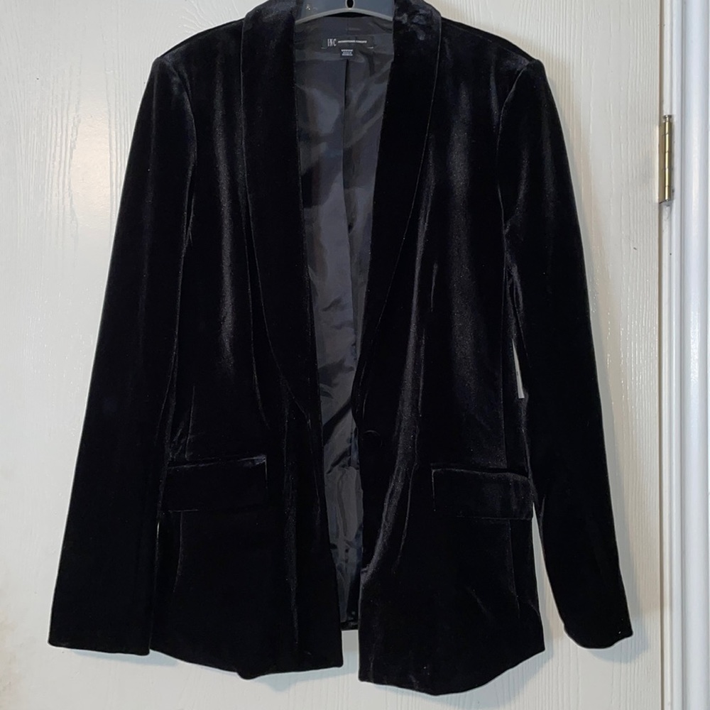 INC International Concepts Velvet blazer